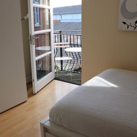 Scandinavian City Centre Apartment Worcester Exteriör bild