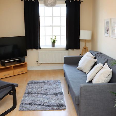 Scandinavian City Centre Apartment Worcester Exteriör bild